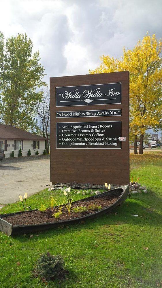 The Walla Walla Inn Rainy River Kültér fotó